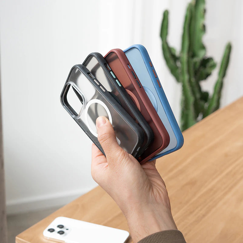 iPhone 14 Clear Case + 7 farbige austauschbare Button