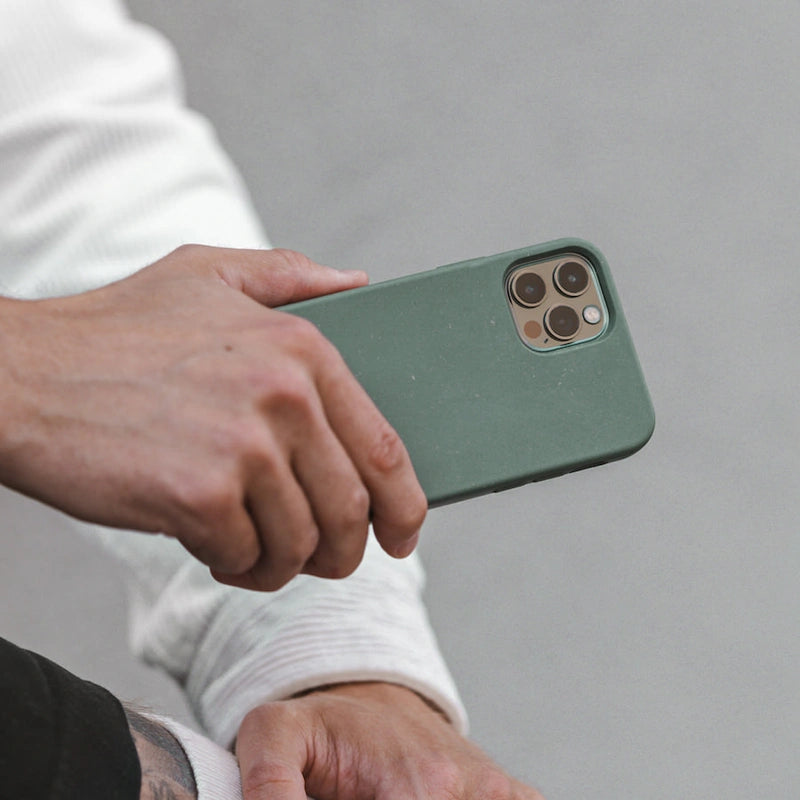 Bio Case + Fullscreen Panzerglas iPhone 11 Grün