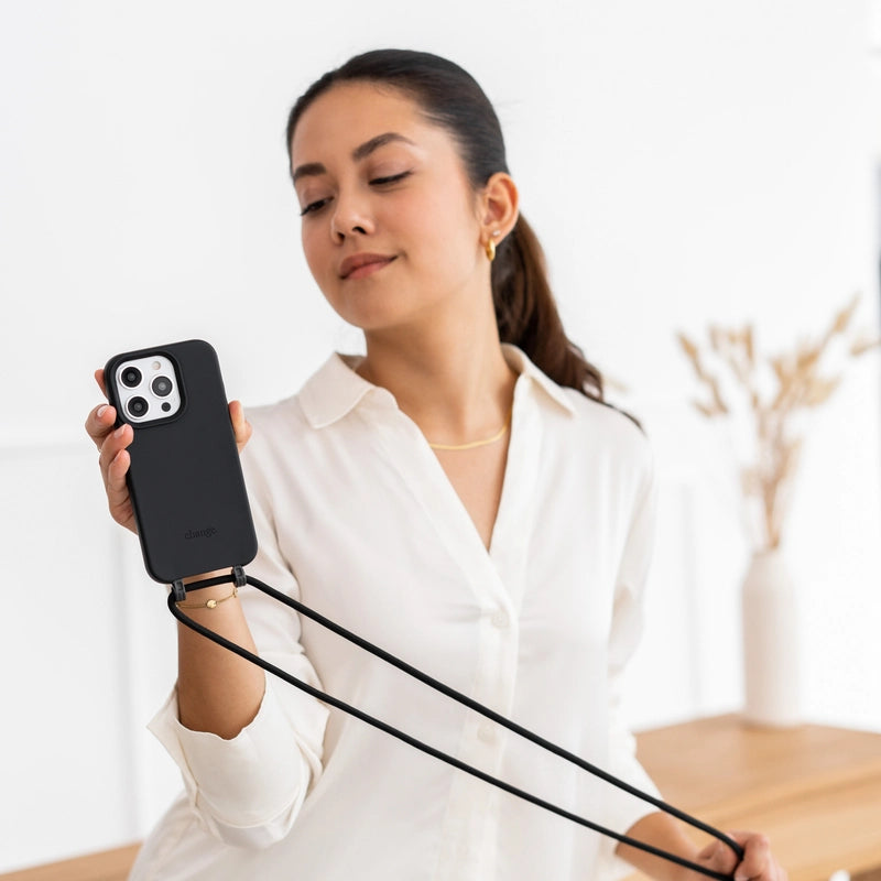IPhone 15 Handykette abnehmbar Schwarz