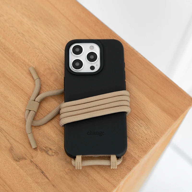 IPhone 15 Handykette abnehmbar Schwarz