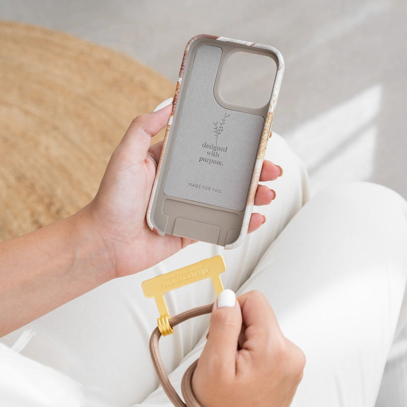 iPhone 14 Handykette Desert Gold
