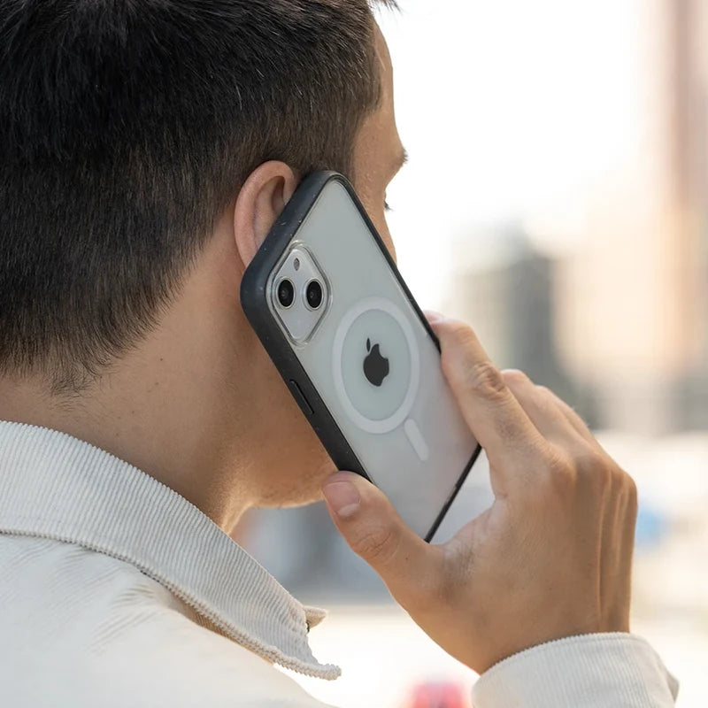 Iphone 14 durchsichtige MagSafe Handyhülle schwarz/ klar
