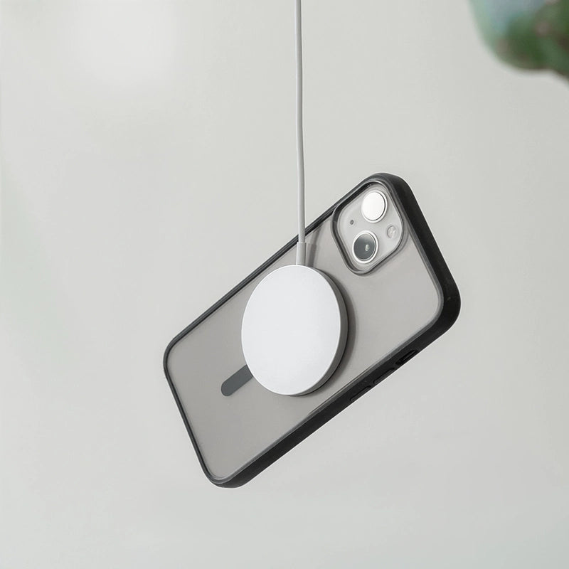 Iphone 15 plus durchsichtige MagSafe Handyhülle schwarz/ matt