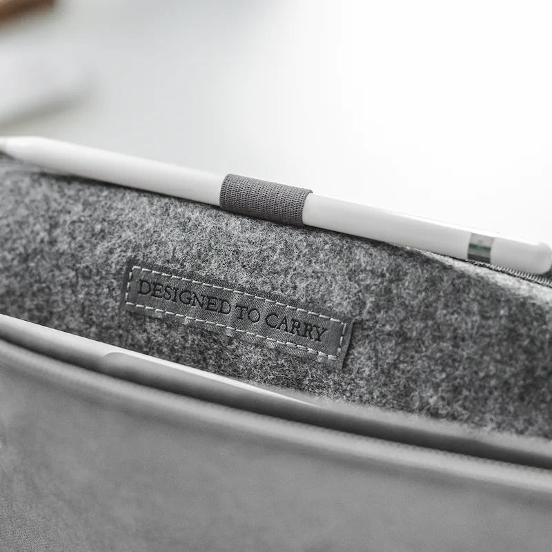 13“ Laptophülle aus Kraftpapier Nachhaltig Grau