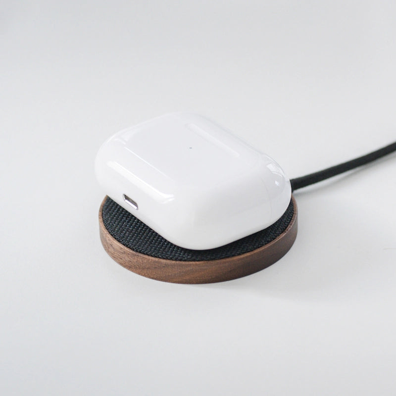 MagSafe Wireless Charger Walnuss
