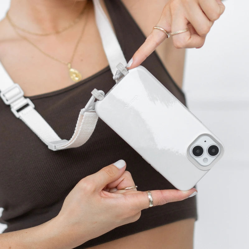 iPhone 16 Pro Handykette mit Gurt Weiß