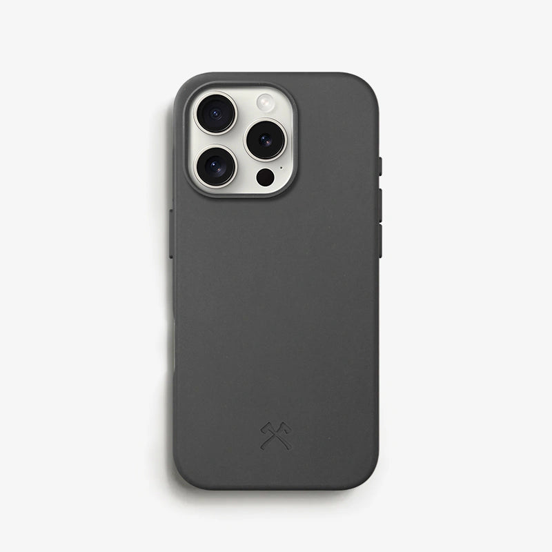 Woodcessories - Coque Écologique - iPhone 16 Pro - Noir