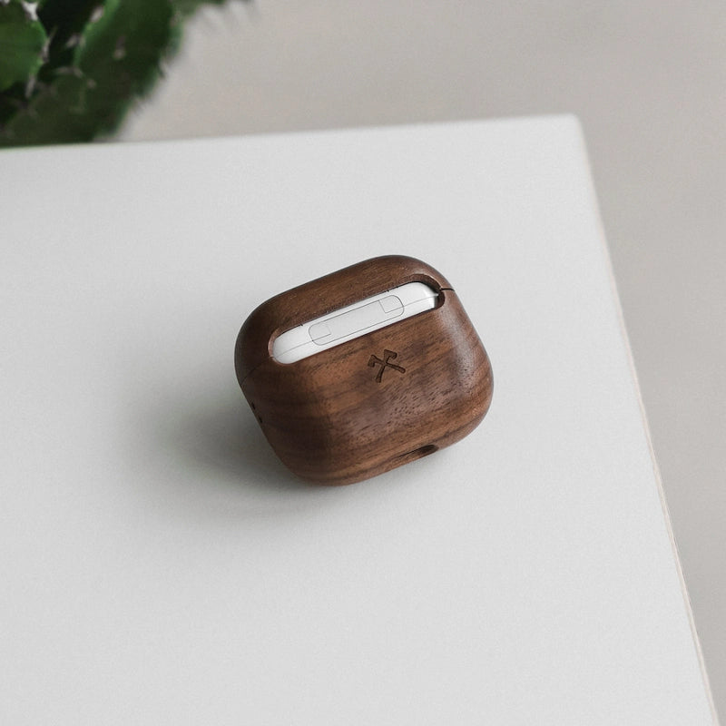 AirPods Hülle Holz Walnuss