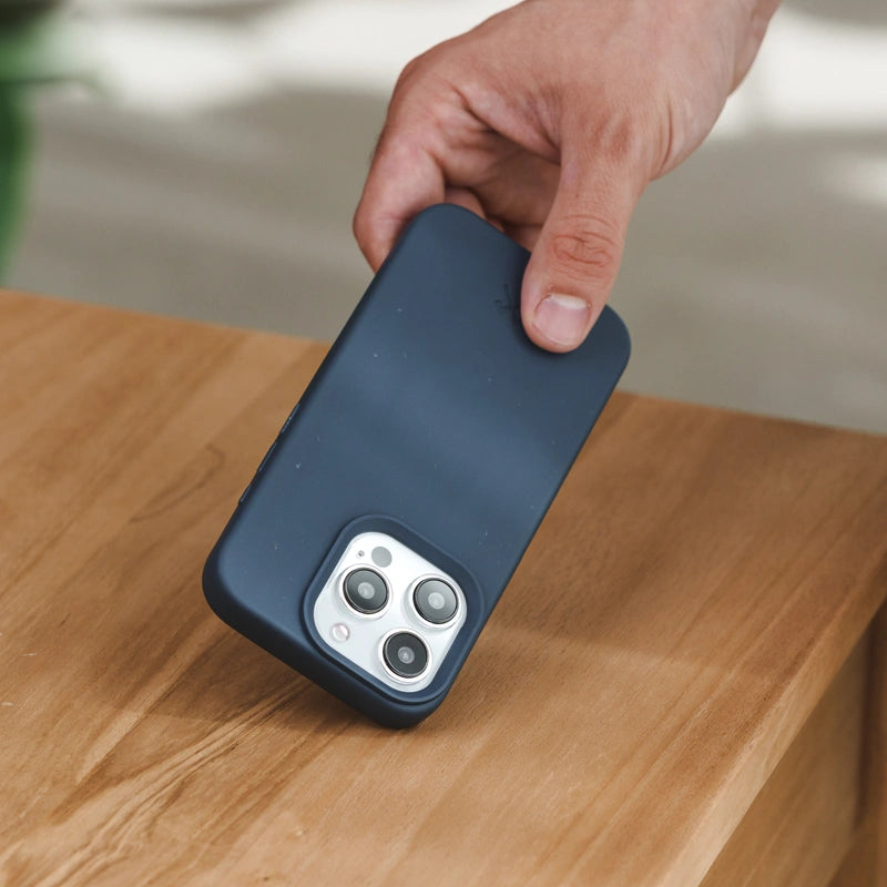 Iphone 15 nachhaltige Bio MagSafe Handyhülle navy blau