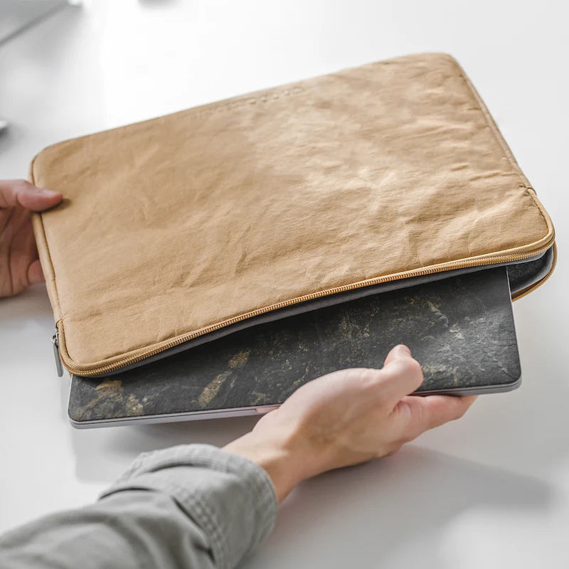 13“ Laptophülle aus Kraftpapier Nachhaltig Braun